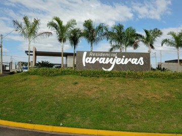 Casa - Venda - Residencial Laranjeiras - Araçatuba - SP
