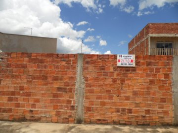 Terreno - Venda - Jardim Moreira - Araçatuba - SP