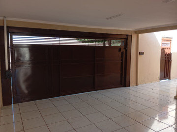 Casa - Aluguel - Umuarama - Araçatuba - SP