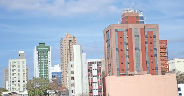 Apesar dos impactos negativos, tarifao pode ser uma oportunidade para o mercado imobilirio